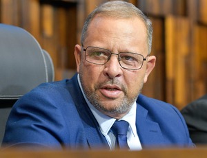 Alerj aprova implantação do ‘botão do pânico’ em unidades de saúde