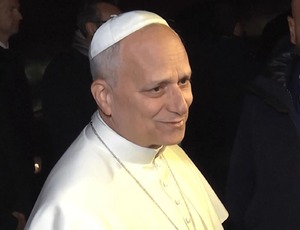 Papa Leão XIV defende criação de estado palestino como solução para guerra