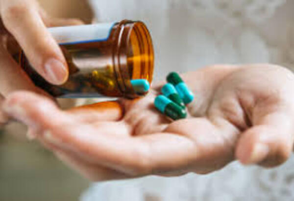 Anvisa suspende venda de dois medicamentos após suspeita de contaminação