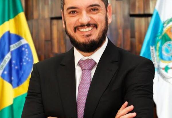 Presidente da Alerj, Rodrigo Bacellar, é preso em operação da Polícia Federal no Rio de Janeiro