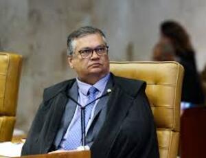 STF: Dino pede pauta para julgamento de emendas – 07/12/2025 – Painel