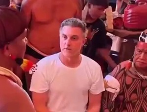 Indígenas publicam nota de repúdio a falas de Luciano Huck: 'Indignação'