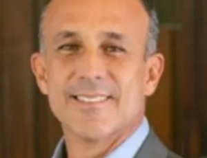 Caiado se ausenta e base de Eduardo Paes se divide na soltura de Bacellar, uma Petista racha com a esquerda e vota sim e 4 Bolsonaristas votam não