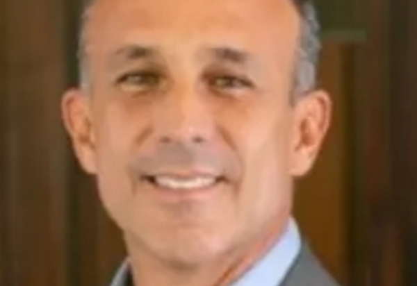 Caiado se ausenta e base de Eduardo Paes se divide na soltura de Bacellar, uma Petista racha com a esquerda e vota sim e 4 Bolsonaristas votam não