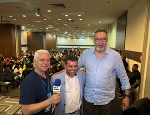 Clébio Jacaré promove 'Café com Canella' para aproximar política da população