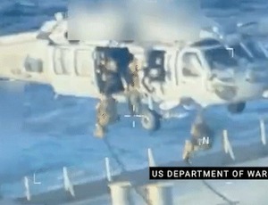 Donald Trump apreende petroleiro na costa da Venezuela: “Vamos ficar com ele”