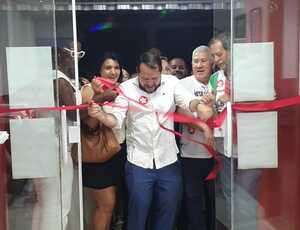 Aqui é a 'casa do Lula': PT celebra inauguração da nova sede em Nova Iguaçu