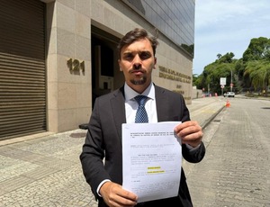 João Pires denuncia parlamentar ao MP: Deputado Filippe Poubel acusado de falsificar atestado para fugir de audiência