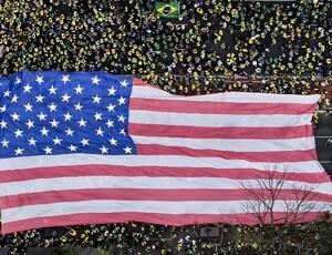 Bolsonaristas criticam Trump após entenderem o significado de ‘America First’