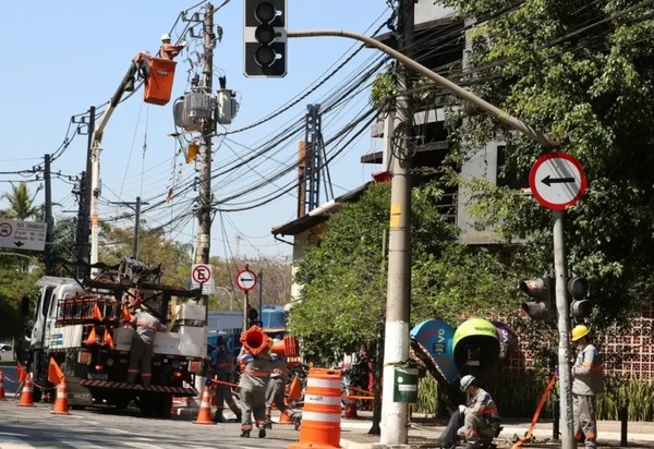 Justiça manda Enel restabelecer energia elétrica em SP em 12 horas