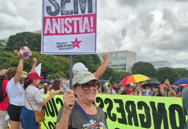 Povo vai às ruas em dezenas de cidades contra o PL da Dosimetria