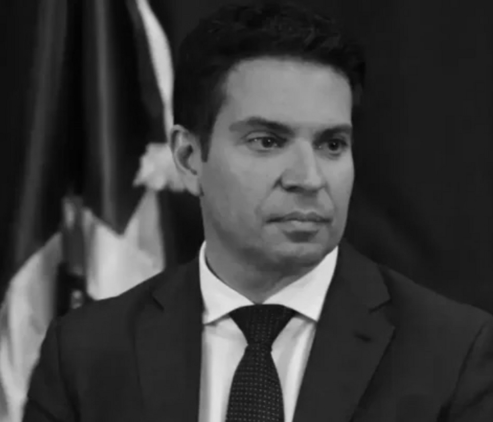 Moraes manda Ministério da Justiça formalizar pedido de extradição de Ramagem aos EUA