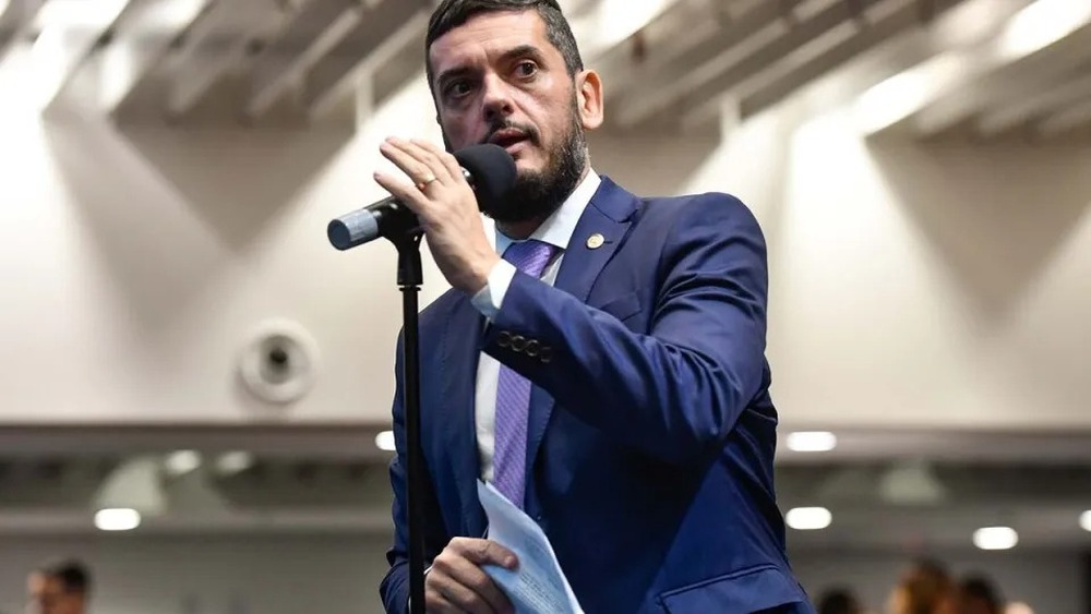 'Te amo' e 'você eu levo pro caixao': veja diálogos de Bacellar e Macário