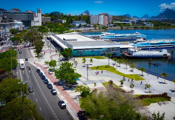 Niterói conquista Prêmio IAB 2025 com projeto de revitalização da orla do Centro