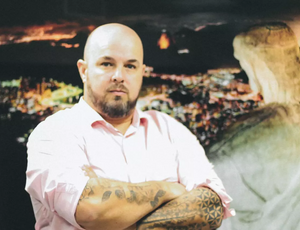 Empresário do mercado de entretenimento segue preso e terá audiência em janeiro de 2026