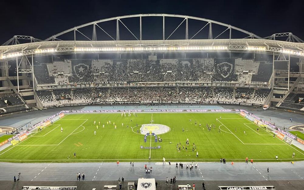 Botafogo lança o Botafogo Academy Summer Camp 2026, uma experiência inédita para jovens atletas viverem o futebol no Estádio Nilton Santos