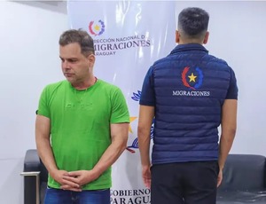 Polícia do Paraguai entrega Silvinei Vasques à PF