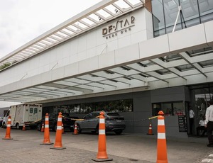 Bolsonaro passa por cirurgia após crise de soluço