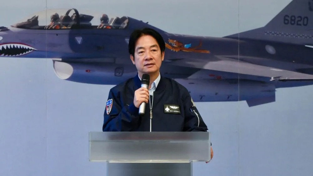 Presidente de Taiwan tenta reduzir tensões após exercício militar da China