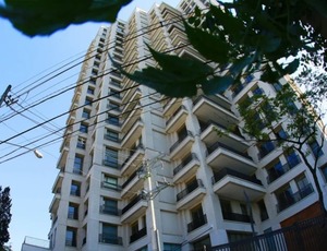 Justiça mantém multa de R$ 300 milhões por condomínio de luxo em SP