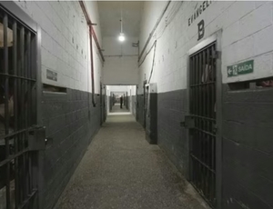 Cinco criminosos de alta periculosidade entre os 269 fugitivos da saidinha de Natal, líderes de facções como Comando Vermelho e TCP