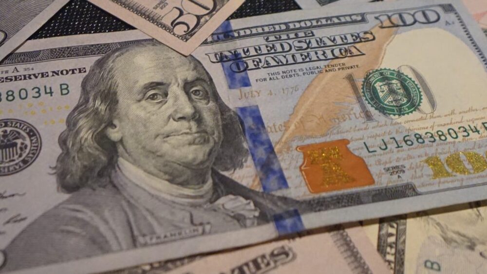 O fim do império do petrodólar e o avanço de um mundo multipolar