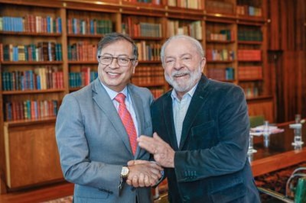 Telefonema do presidente da Colômbia, Gustavo Petro, para o presidente Lula