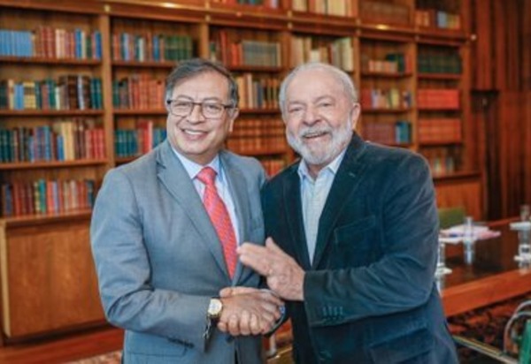 Telefonema do presidente da Colômbia, Gustavo Petro, para o presidente Lula
