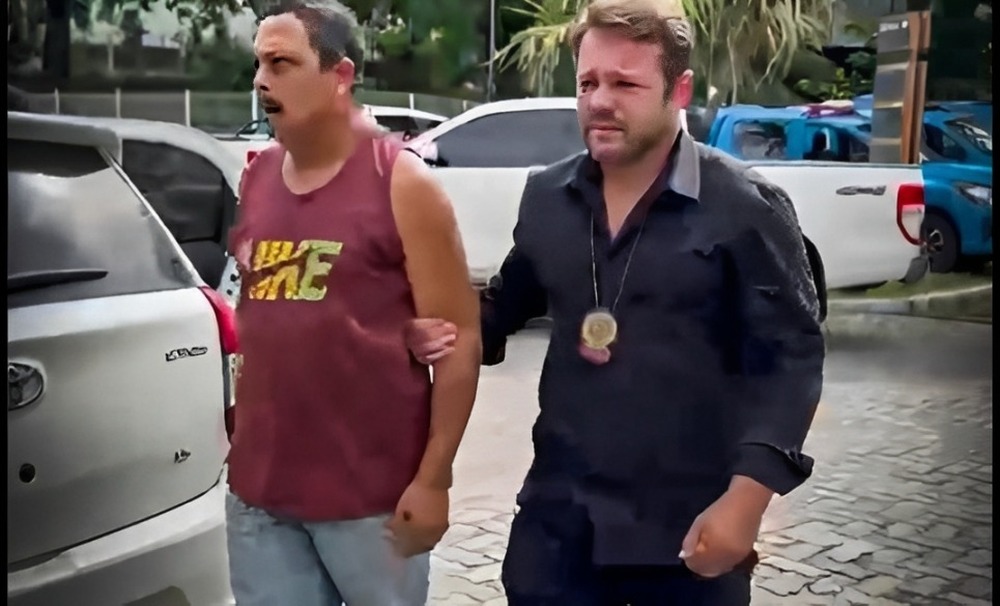 Polícia prende homem suspeito de matar a tiros, cachorro em Magé