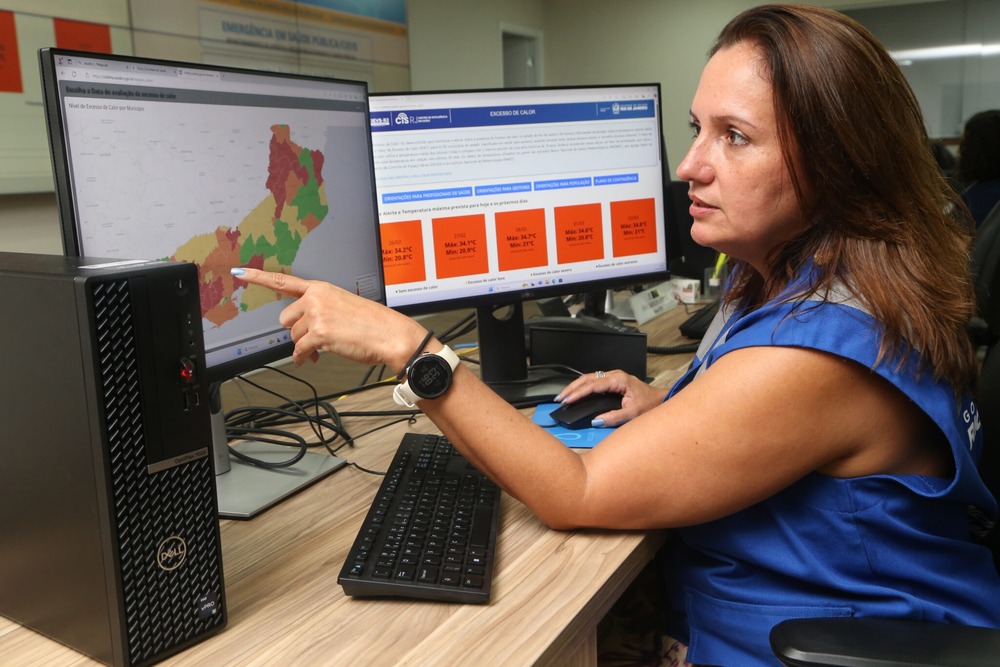 Secretária de Saúde, Claudia Mello alerta para excesso de calor com início neste domingo (11) em sete cidades do Rio, entre elas Nova Iguaçu, Belford Roxo, Queimados, Japeri, Seropédica e Guapimirim