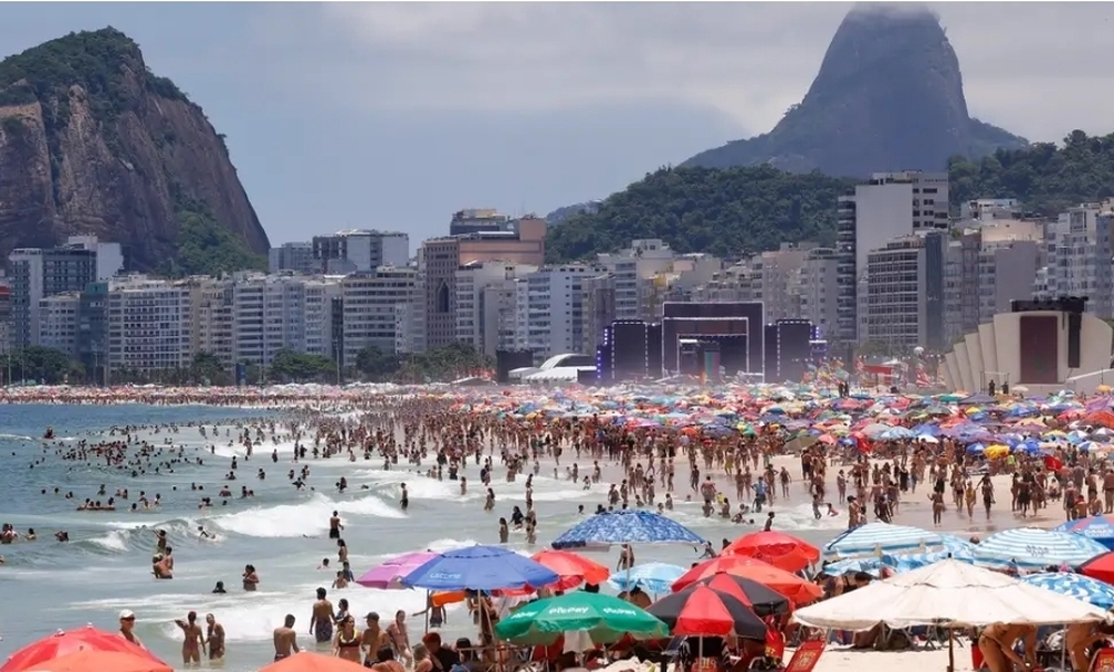 Governo Lula toma decisão para acabar com cobranças abusivas em praias