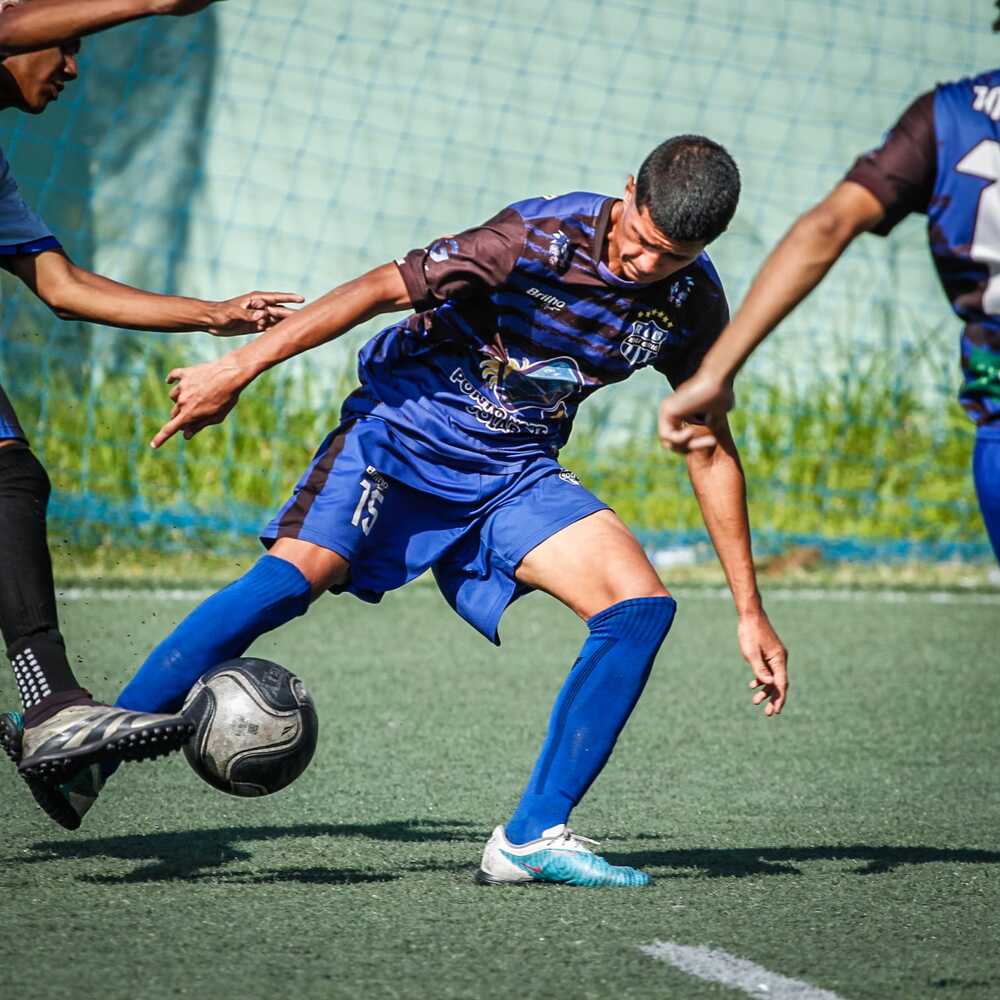 Projeto Rogi Mirim: Esporte como ferramenta de transformação social no Complexo da Maré