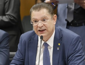 Sóstenes Cavalcante oficializa venda de casa 11 dias após PF encontrar R$ 430 mil em seu armário