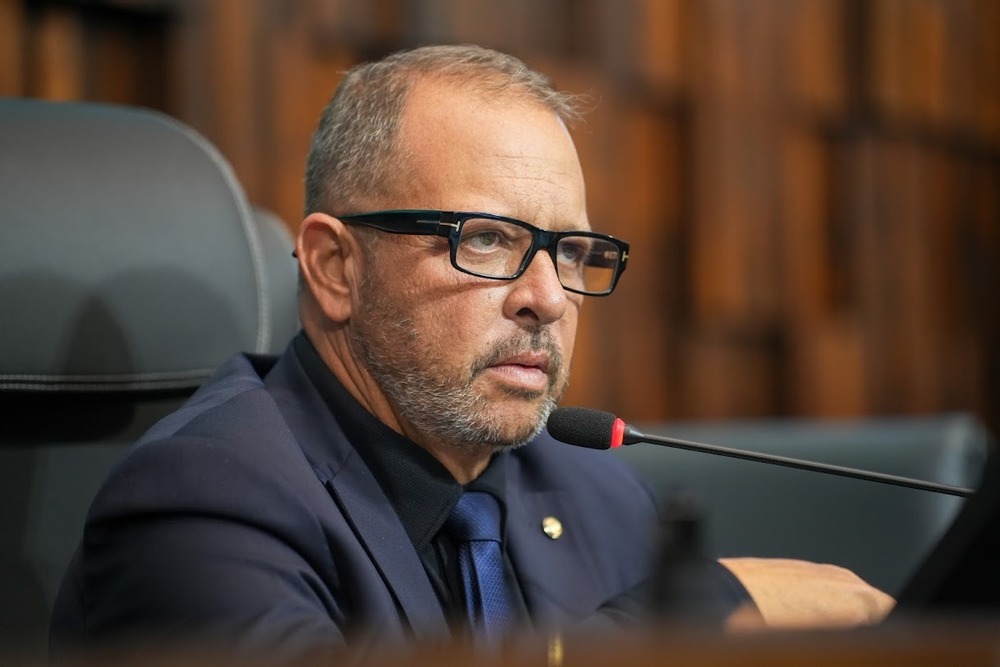 Saiba quem são os 10 deputados estaduais do Rio com mais seguidores no Instagram