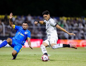 Botafogo sai na frente, mas sofre a virada do Sampaio Corrêa em Saquarema