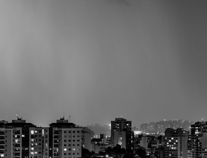 Rio entra em alerta máximo para chuva forte, raios e ventos de até 75 km/h