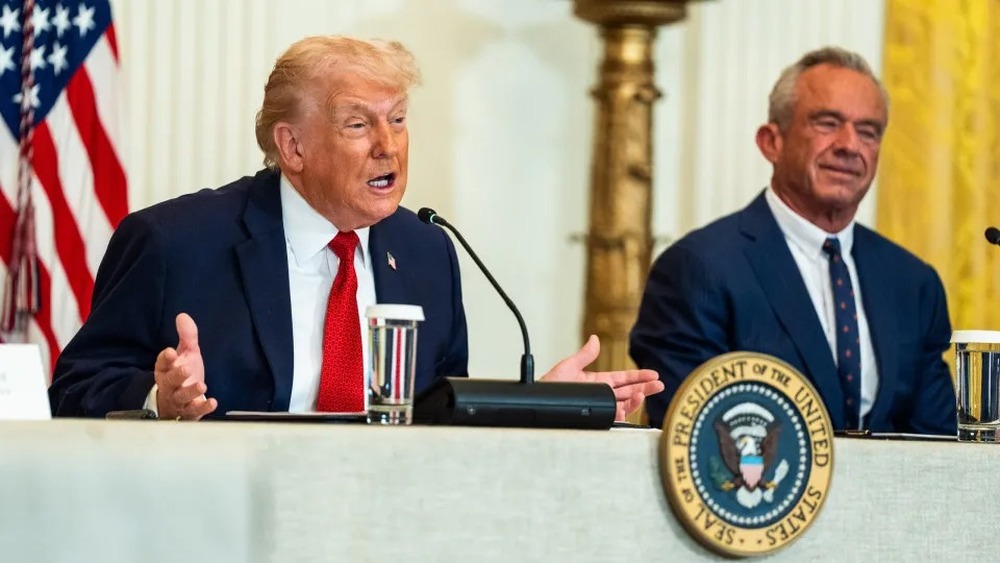 Não sou obrigado a pensar apenas na paz, diz Trump a premiê da Noruega