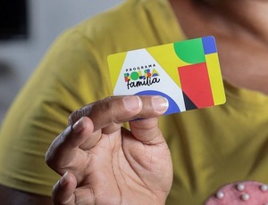 Bolsa Família chega a 18,77 milhões de beneficiários do país a partir desta segunda (19)
