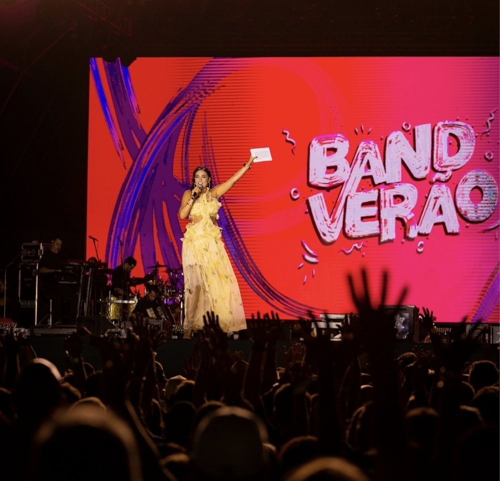 BAND VERÃO ESTREIA DIA 23 COM GARDÊNIA CAVALCANTI NA APRESENTAÇÃO E GRANDES NOMES DA MÚSICA NACIONAL