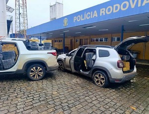 PRF e Policia Civil apreendem duas toneladas de maconha avalia em R$ 8 milhões em Duque de Caxias