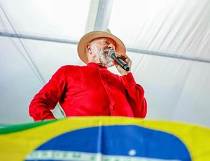 Lula diz que 'falta vergonha na cara' a quem defende dono do Master