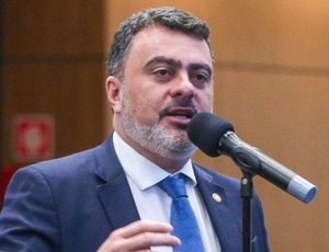 Deputado Vitor Junior articula convênio para gestão compartilhada do Palácio do Ingá, em Niterói