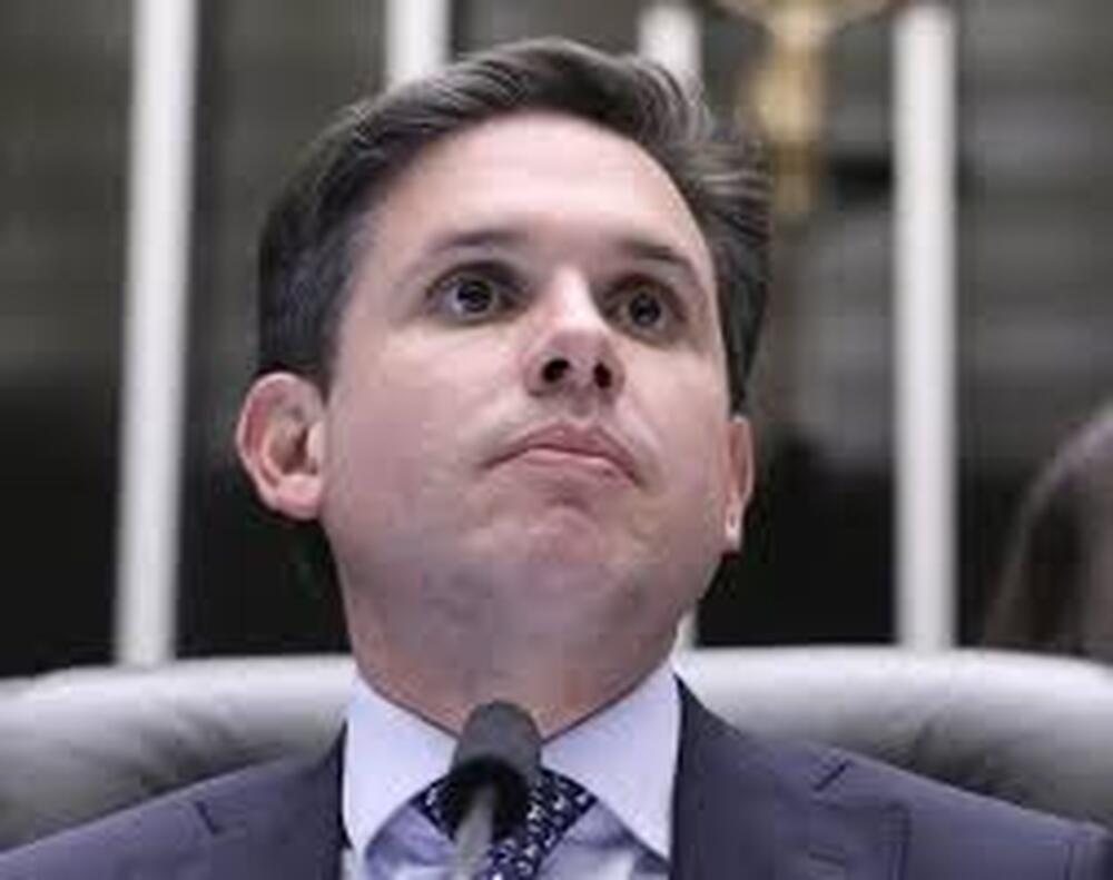 Emenda de Motta injeta bilhões no mercado de carbono e vira alvo de questionamento no STF