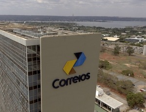STF suspende cláusulas coletivas dos Correios decididas pelo TST  