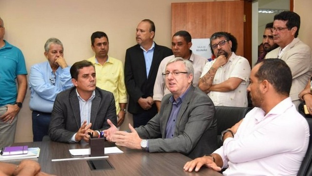 Maricá conservadora rejeita PT e agora partido se destrói sozinho: Horta abandona barco furado de governo corrupto e decide disputar Câmara Federal 