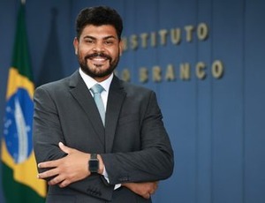 Conheça a história de Daniel, o jovem diplomata que se formou pelo Prouni