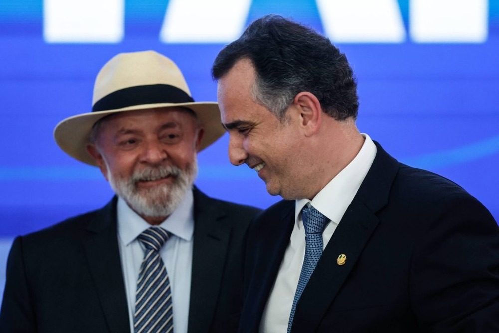 Lula fará cirurgia de catarata no olho esquerdo