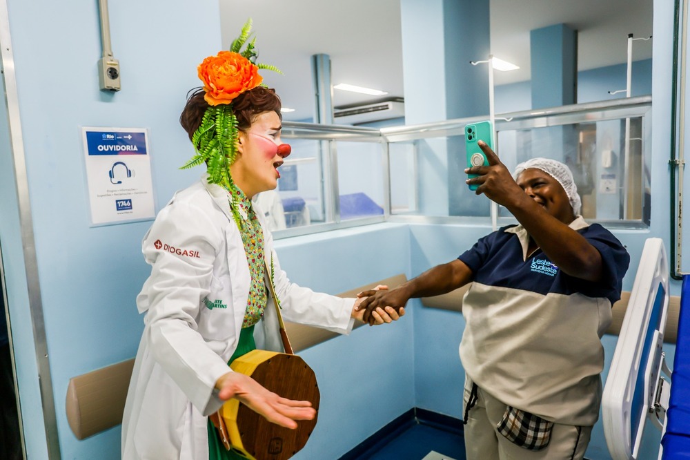 Carnaval de Doutores da Alegria acontece esta semana em hospitais do Rio de Janeiro