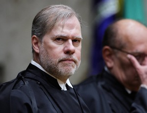 Viagem de Toffoli com advogado gera debate ético na OAB-SP – 07/02/2026 – Política