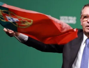 Portugal elege socialista António José Seguro como presidente, indicam prévias da apuração